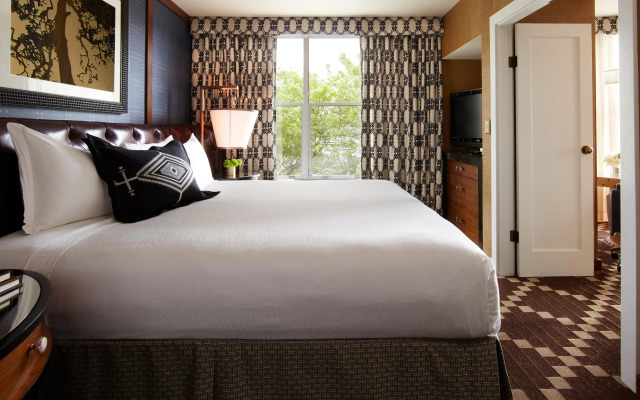 Kimpton Riverplace Hotel by IHG