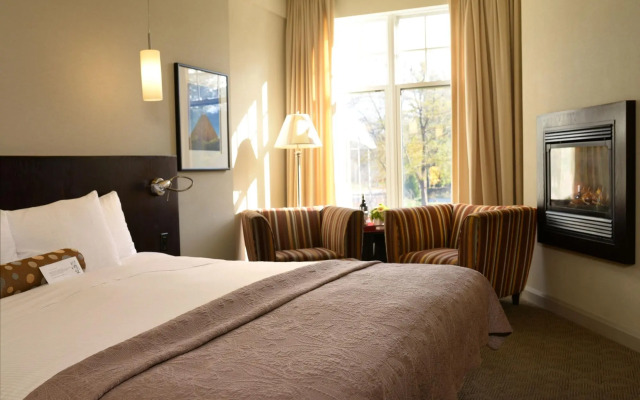 The Shaw Club Hotel