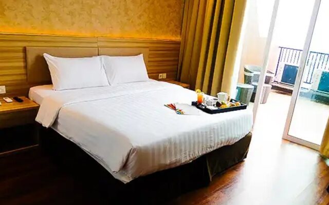 Maleo Town Square Hotel