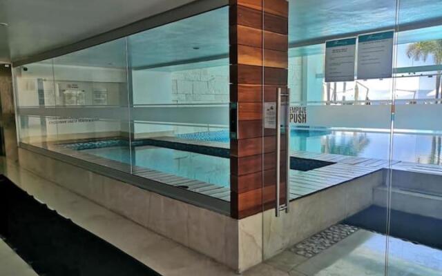 Beachfront Peninsula Puerto Vallarta