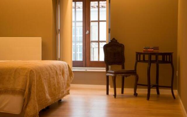 Feira Hostel & Suites