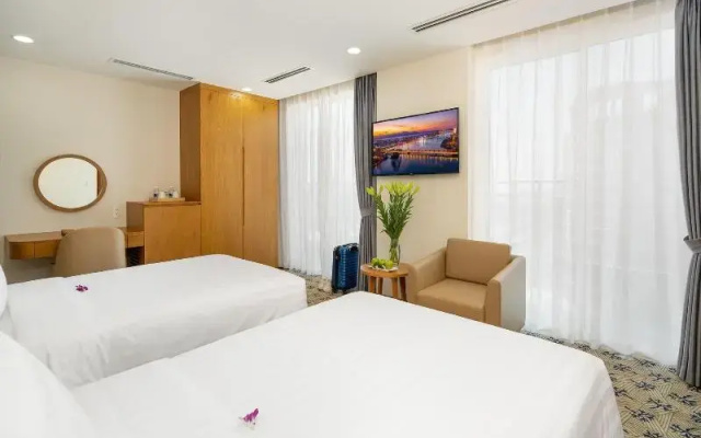 Lamanga Hotel & Suites Danang