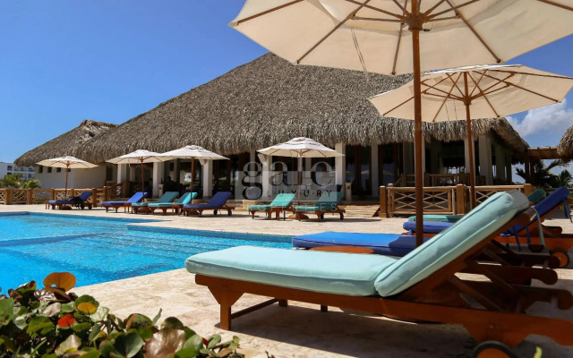 Cozy 1BDR with Pool Golf View at Cana Pearl