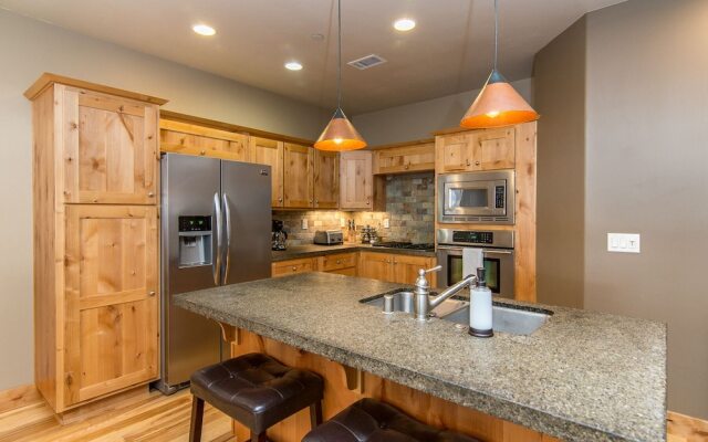 Walk Friendly Truckee House by RedAwning