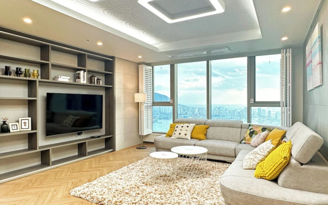Brown Suites Busan