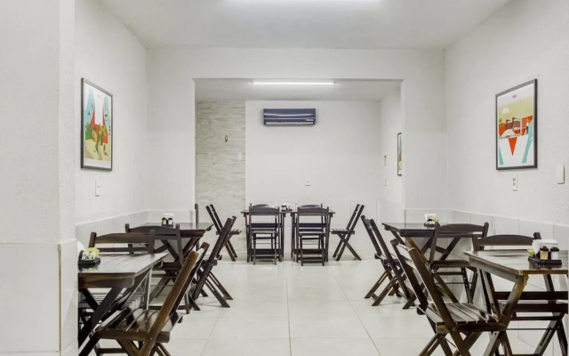 Oyo Mega Aeroporto Hotel