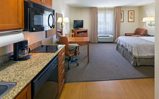 Hawthorn Extended Stay by Wyndham Ardmore