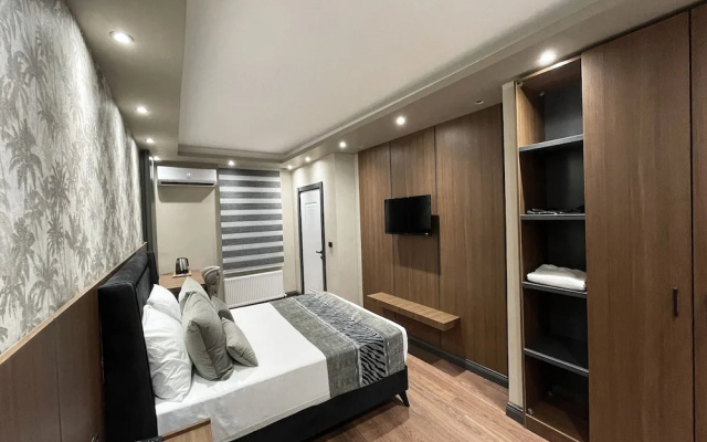 Grand Uskudar Hotel