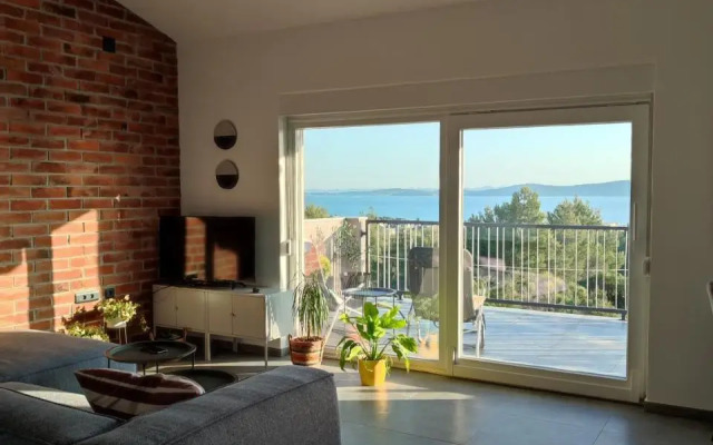 Serendipity Apartment