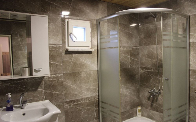 Abant Dere Otel