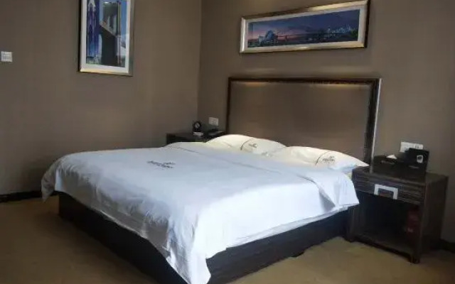 Ruihao Yazhi Hotel (Global Center Store)
