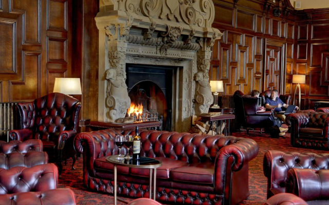 Stoke Rochford Hall