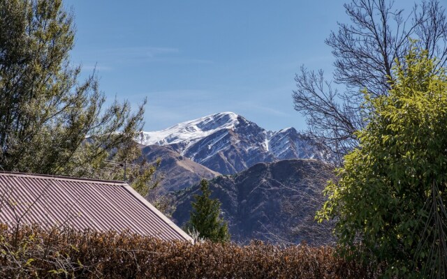 Arrowtown Escape