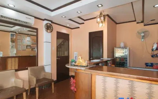 J and T Jamich Suites by RedDoorz