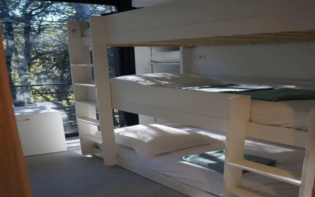 Cosy Holiday Home With Garden in Lorgues