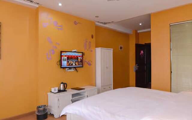 Yihe Express Chain Hotel (Zhenjiang South High-speed Railway Station)