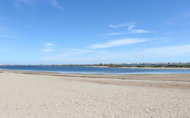 Maison Gruissan, 1 pièce, 4 personnes - FR-1-229-558