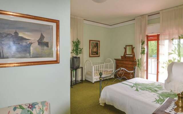 Lavish Holiday Home in Subbiano Arezzo With Swimming Pool