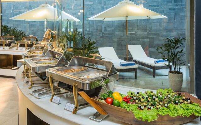 Satya Da Nang Hotel Han Market