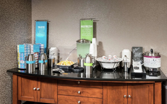 Hampton Inn Fall River/Westport