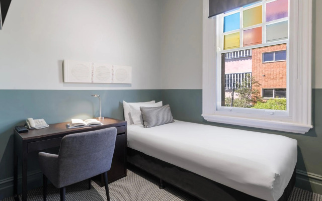 Vulcan Hotel Sydney