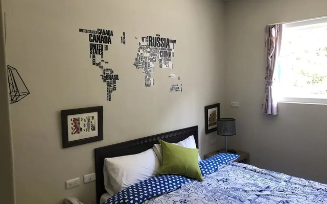 Yushow Library Villa