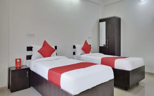 OYO 27821 Hotel Royal Inn Pune