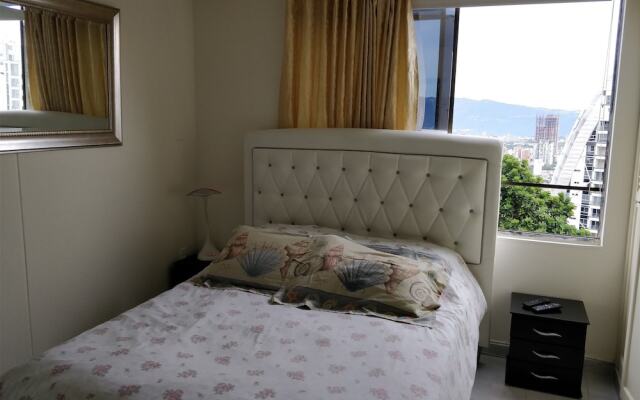 Luxury Modern & Elegant Estrato