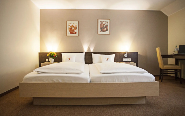 PHÖNIX Hotel