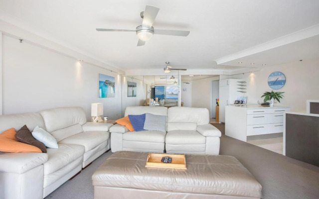 Gemini Court Holiday Apartments