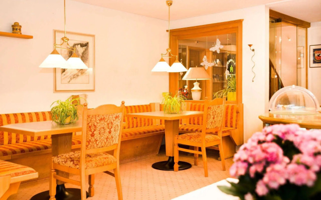 Hotel Caprice