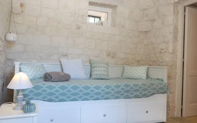 TD Trulli della Magnolia Trulli w/ Amazing Garden