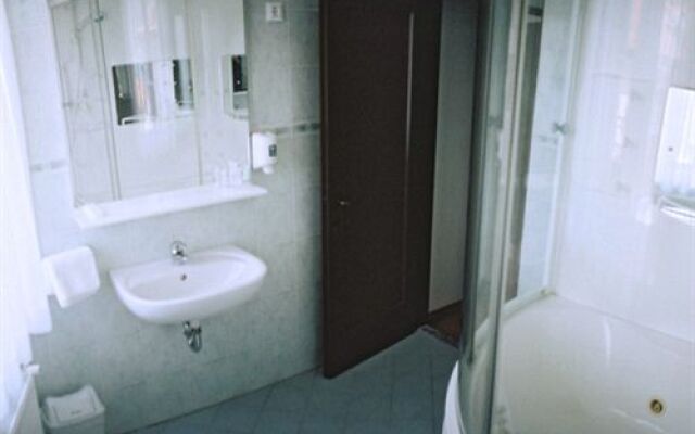 Hotel Lucija