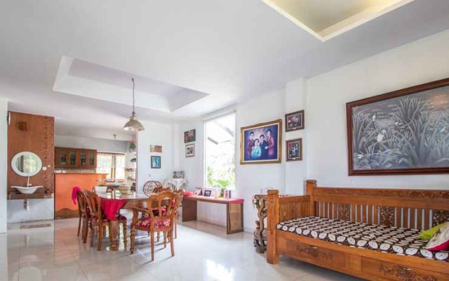 Villa Lembah Hijau Ciater – Guest Rooms – Cisaat
