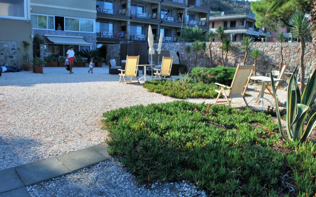 Villa Oasis Residence