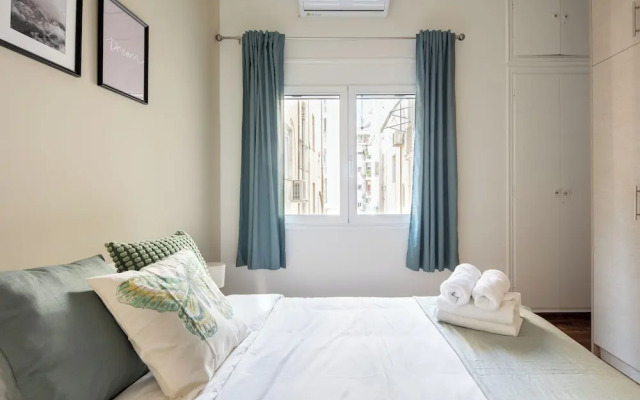 Theai 1-Bedroom Apartment in Athens