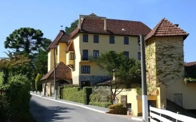 Hotel Ninho do Falcao