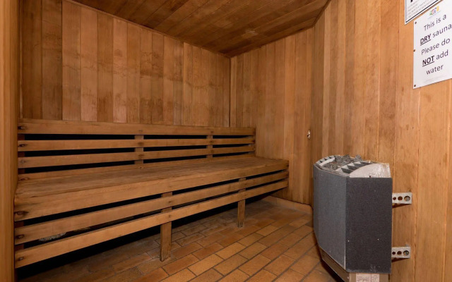 Enderley Gardens Resort