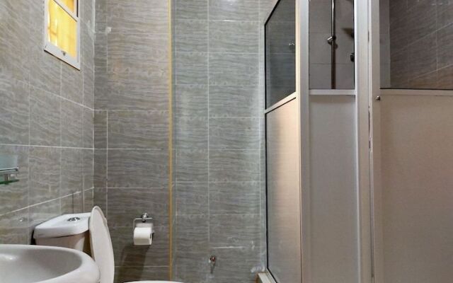 Alim Royal Hotel & Suites