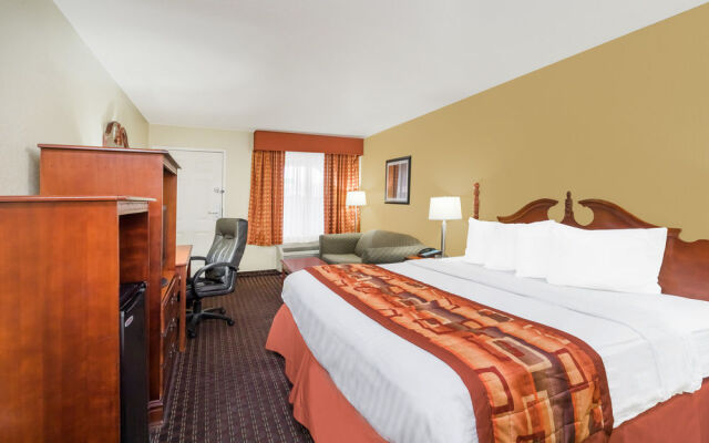 Baymont Inn & Suites Goodlettsville