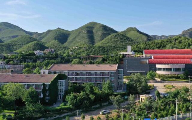 Xiyuyuan Conference and Vacation Center