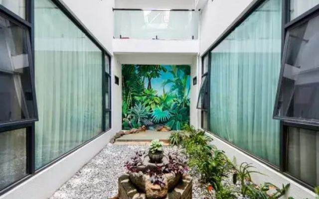 Jinjiang Inn Fashion Hotel (Weishan Ancient City)