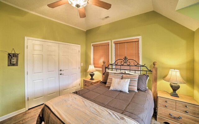 Family-friendly Massanutten Home w/ Slope Views!