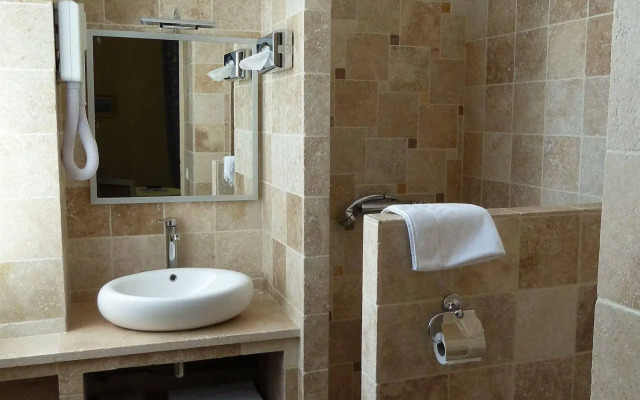 Le Castelet des Alpilles