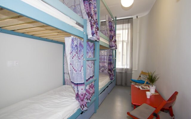 Hostel Shtil