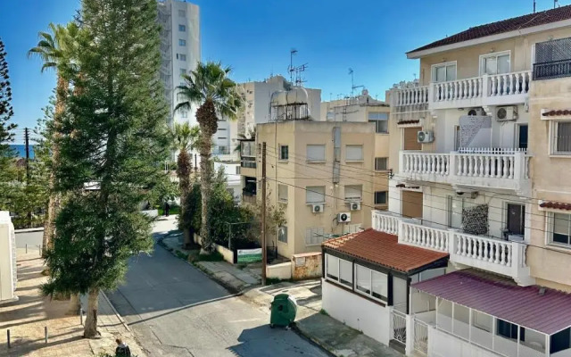 Tsimintia Apt 25