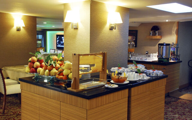 Emir Royal Hotel