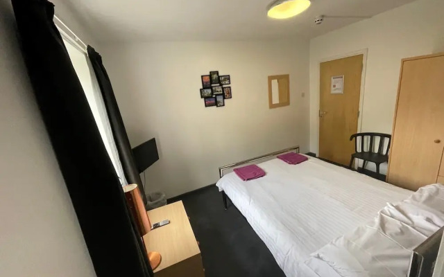 Bath YMCA - Hostel