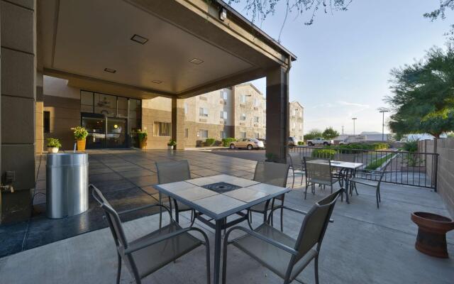 Best Western Gold Poppy Inn