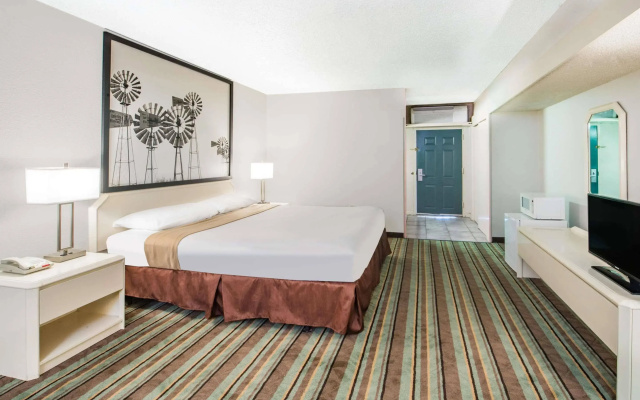 Republic Hotel of Ozona